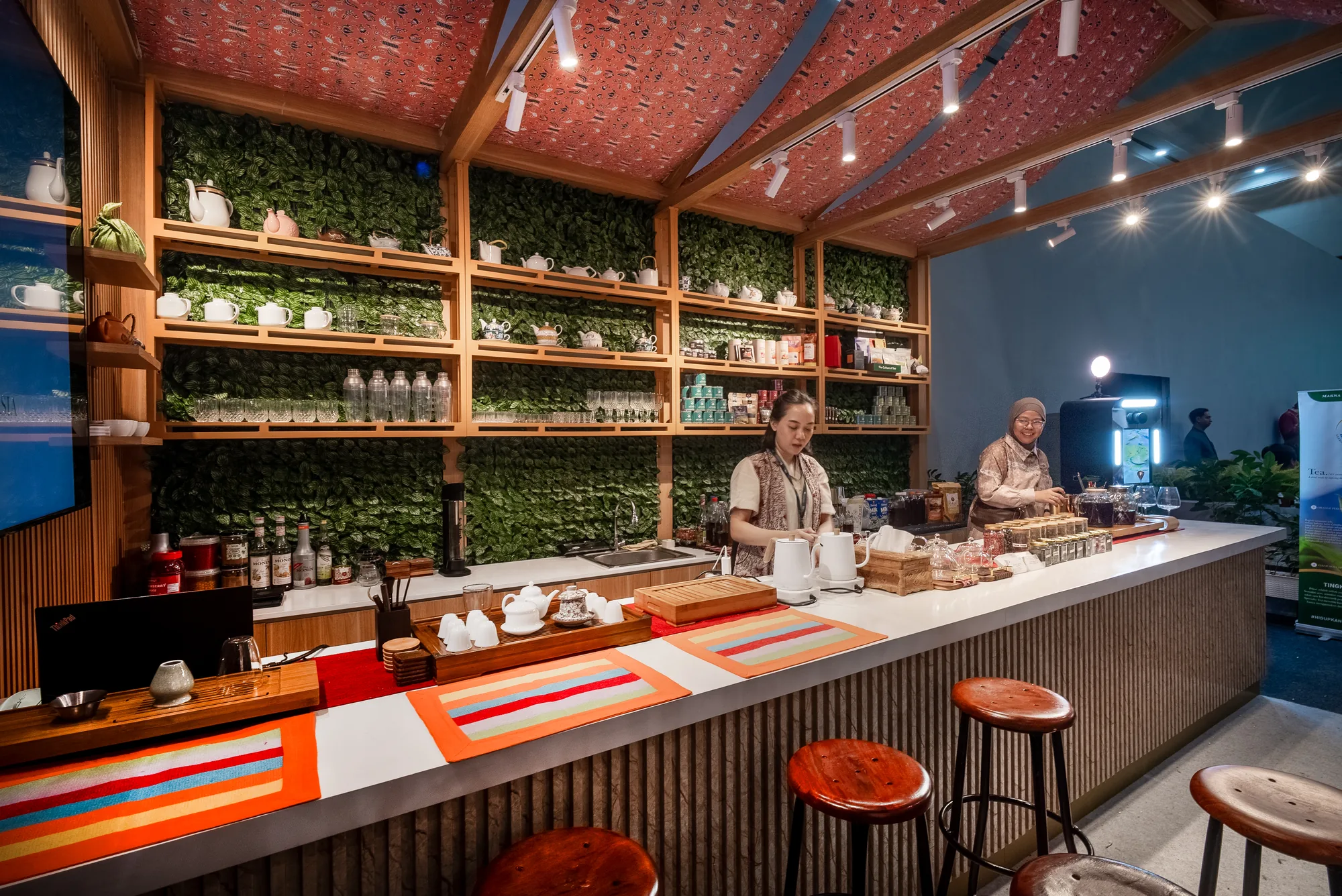 Artisan Teh Indonesia — JCC — foto 3