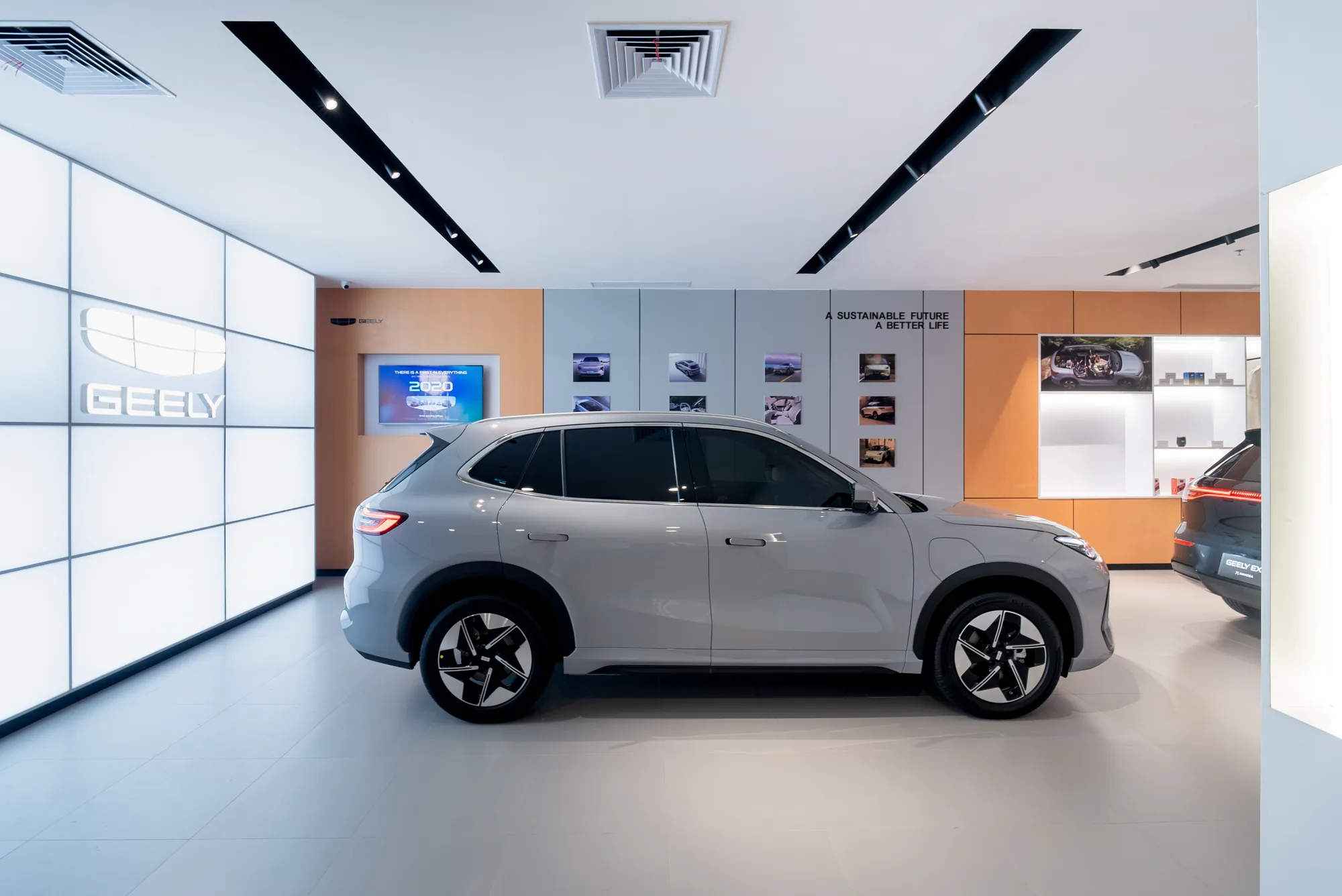 Geely Kuningan — foto 5
